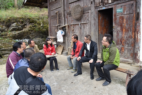 校领导率队到印江县开展精准扶贫工作